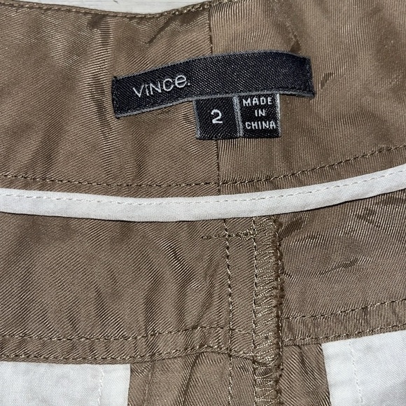 Vince Shorts Biscuit Pleated Front Cuffed Hem High Rise Pockets Casual | size 2 - Picture 4 of 7